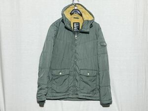 【billabong】ビラボン 中綿入り フード付き ジャケット 裏地フリース サイズM サーフ