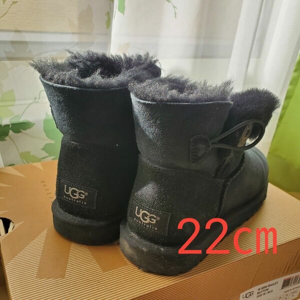 UGG アグ ムートンブーツ 22㎝ ショートブーツ 防寒 ブラック 黒 レディース キッズ 