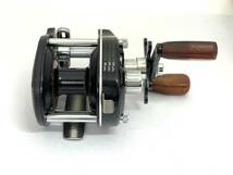 12E2★未使用★ Daiwa ダイワ PHANTOM SM-20 ファントム ベイトリール 釣り具 フィッシング_画像4