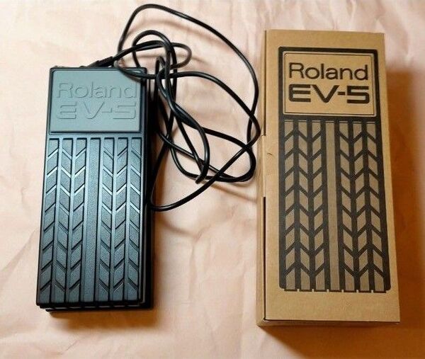 Roland エクスプレッションペダル