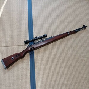 WWⅡ ドイツ軍 Kar98k狙撃銃（S&T） 漆仕上げ銃床カスタム（ヴィンテージ加工)　式歩兵銃 木製 ライフル