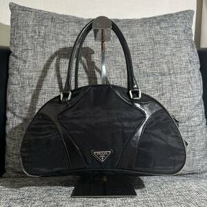 1円〜 PRADA ミニボーリングバッグ 三角ロゴプレート ハンドバッグ 黒 ブラック プラダ 手持ちカバン キルティング