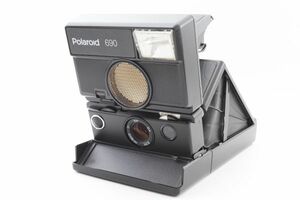 [Rank:AB] 完動美品 Polaroid 690 Instant Film Camera インスタント フィルムカメラ ポラロイド 動作良好 おまけで簡易ストラップ付 #0356