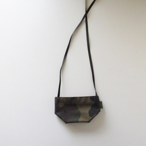 HERVE CHAPELIER / エルベシャプリエ Camouflage 舟型 ショルダーバッグ XS / レディース ポーチ カモフラージュの画像1