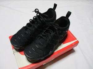 未使用　NIKE　ナイキ 　AIR VAPORMAX PLUS エアヴェイパーマックス プラス 　us7.5(25.5)　