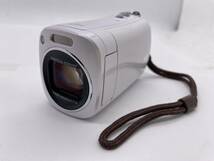 【 美品/動作品 】JVC KENWOOD JVC GZ-N1-W ビデオカメラ Baby Movie 内蔵メモリー8GB ホワイト _画像2
