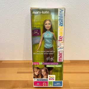 1円スタート★新品未開封★MARY-KATE AND & ASHLEY DOLL SENIOR YEAR CELEBRATION OLSEN TWINS MATTEL★人形フィギュア