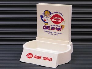 送料\350【Dairy Queen・デイリークイーン】※《ペンスタンド》　アメリカン雑貨　ペン立て　トレー付き　リトル ミス デイリー クイーン