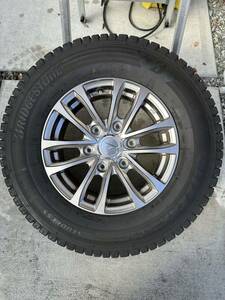 スタッドレスタイヤ ブリヂストン BRIDGESTONE/VL10 195/80R15 107/105L ハイエース　中古　9分山　ホイールセット　6穴