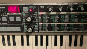 KORG microKORG シンセサイザー ボコーダー