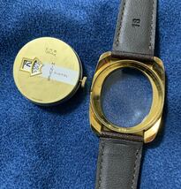 F.H.B watch minutes digital swiss made ヴィンテージ ウォッチ スイス製 デジタル表示 手巻き アンティーク メンズ 腕時計 ヴィンテージ_画像3