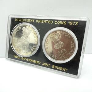 【K】インドルピー　ミントセット　記念コイン　1973年　INDIA GOVERNMENT MINT BOMBAY　コレクター　外国コイン【3550】