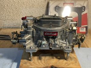 Edelbrock キャブレター　500cfm Carburetor エーデルブロック　1404 リビルト　強化