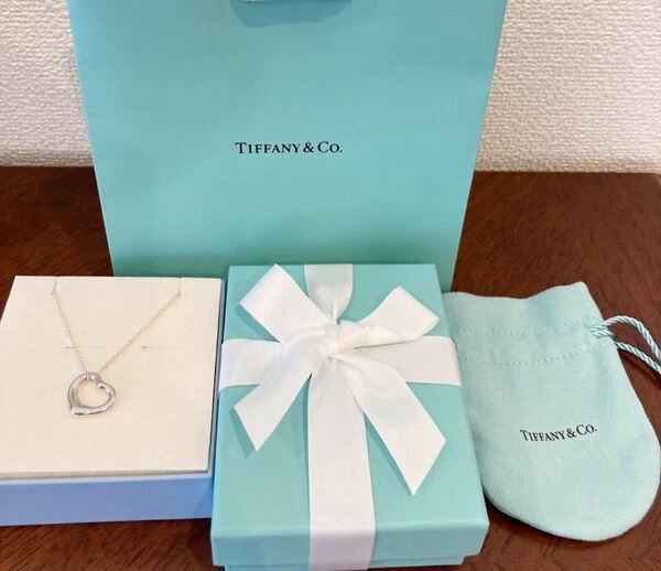 新品 正規品 ティファニー tiffany&co. ネックレス オープンハート シルバー ケース 巾着 紙袋 リボン プレゼント ハート