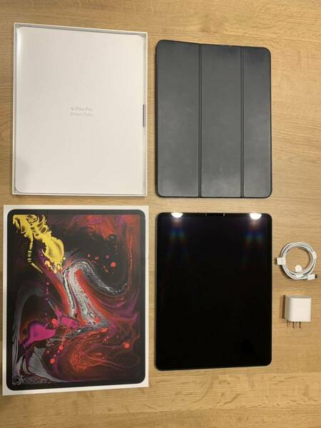 【送料無料・純正ケース付】Apple iPad Pro 12.9インチ第3世代 Wi-Fi +Cellular 64GB Mスペースグレイ iPadOS MTHJ 2J/A