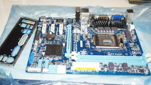 【LGA1155・M-ATX】GIGABYTE GA-B75M-D3V