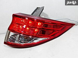 点灯OK！ トヨタ 純正 ACR50W 50系 エスティマ 中期 後期 LED テールライト ランプ レンズ 右 右側 運転席 外側 ICHIKOH 28-205 棚