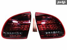 キレイ！点灯確認済み！ Porsche ポルシェ 純正 958 カイエン 前期 LED テールライト テールランプ 内側 左右 セット L90009153 L90009154_画像1