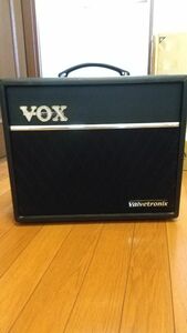 VOX / Valvetronix VT20 中古 ギターモデリングアンプ 真空管回路搭載