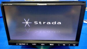 (I)カーナビ パナソニック Strada CN-E205D CD/TV/SD/ラジオ/AUX/地図データ2015年/動作確認初期化済み。　(5166)