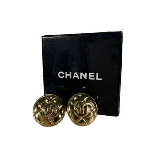 ヴィンテージ シャネル Chanel イヤリング アクセサリー マトラッセ ココマーク 箱付き ゴールド PI0001