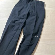 国内正規品 オークリー OAKLEY メンズ ライフスタイルロングパンツ ENHANCE MULTI WIDE PANTS 2.7 FOA404200 （ブラック )サイズL_画像4