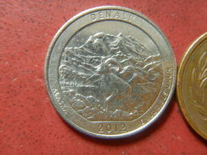 外国・USA／ワシントン２５セント白銅張り銅貨：デナリ国立公園（2012年）　231202
