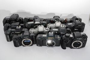 【訳あり特価】ジャンク フィルムカメラ 一眼 14台まとめて Canon MINOLTAなど色々 #e7676