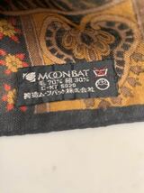 セール 即決1円 新品未使用　Kinloch AndersonキンロックアンダーソンMOONBATムーンバット 冬スカーフ 毛×絹ペイズリー柄　スコットランド_画像3