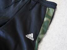 送料1040円～◆新品◆adidas◆アディダス◆カモ柄◆暖！裏起毛◆エッセンシャルズ フレンチテリーパーカー＋パンツSET◆L_画像2