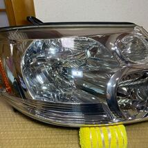 ★新車外し　美品　アルファードV　ANH10W　前期　ヘッドライト　右　右側　イチコー　58-2　キセノン　HID　打刻2★_画像3