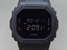 CASIO/カシオ G-SHOCK ソリッドカラーズ クォーツ デジタル腕時計 DW-5600BB 【W7y1】_画像2
