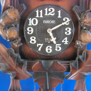 昭和レトロ、SEIKO、木製のクォーツ鳩時計の画像3