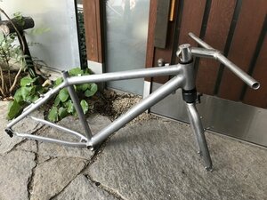 ★　【170サイズ着払　現状品】　自転車　サイクリング　フレーム　重量３．８ｋｇ程度　カスタム　バイク　本体　ハンドル