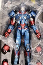 057 k1095 開封品 HOT TOYS ホットトイズ ムービー・マスターピース アベンジャーズ/エンドゲーム MMS547-D34 1/6 アイアン・パトリオット_画像3