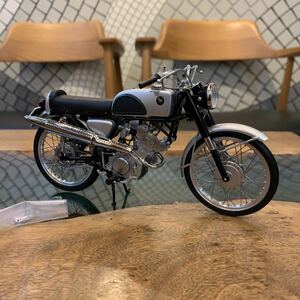 エブロ　1/10 HONDA CR110