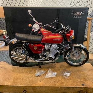 ミニチャンプス　1/6 HONDA CB750k0 レッド