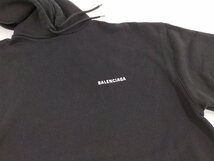 ●バレンシアガ BALENCIAGA バックロゴパーカー ブラック 男女兼用 XSサイズ TS49 578135[Jコレ]TA 66_画像3