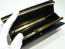 【中古】PRADA がま口 二つ折り 長財布 レザー ブラック ゴールド金具 1ME002_画像4