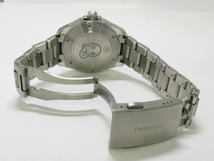 【中古】TAG HEUER メンズ 腕時計 アクアレーサー クオーツ SS アイボリー文字盤 WAY111_画像6