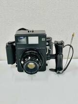 IYS63127 MAMIYA マミヤ UNIVERSAL ブラック ボディ レンズセット MAMIYA-SEKOR 1:3.5 100mm付き 現状品_画像1