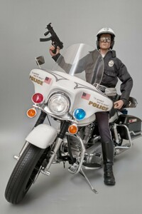 * быстрое решение бесплатная доставка * 1/6 Tamiya [Kawasaki/KZ 1000/ Police способ / Harley /FLH Classic / custom ] осмотр : hot игрушки Terminator T-1000