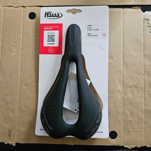 新品!! Selle Italia SLR LADY FLOW セライタリア　ピスト　競輪　ロード