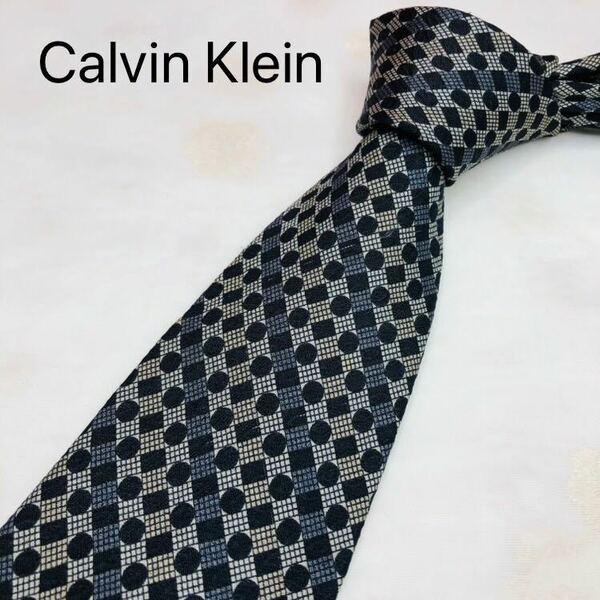 Calvin Kleinカルバン・クライン　ネクタイ　ハイブランド　ストライプ　高級シルク100%