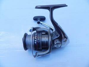 E5839 Y L Shimano　シマノ　ALIVIO C3000　アリビオ　スピニングリール　