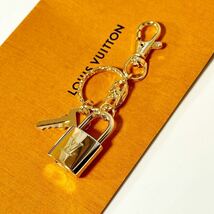 【送料無料】 ルイヴィトン パドロック カデナ 南京錠 Louis Vuitton キーリング キーホルダー バッグチャーム ユニセックス_画像10