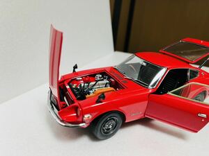 1/24 日産・フェアレディZL S30 完成品　赤　スポーツカー　オートアート ミニカー 