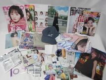 【同梱可】中古品 アイドル 乃木坂46 欅坂46 遠藤さくら 渡邉理佐他 アクリルスタンドキーホルダー 写真集 雑誌 Tシ_画像2