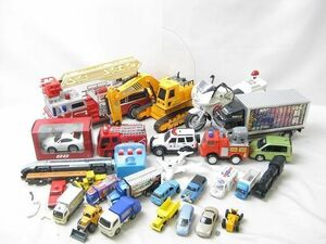 【同梱可】中古品 ホビー トレードマーク トヨトイズ 他 トラック 消防車 白バイ ショベルカー おもちゃ ミニカー 等