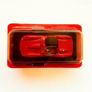 FERRARI 250 TESTAROSSA echelle 1/43